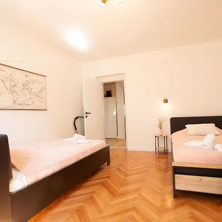 Pipi 2br With Balcony 公寓