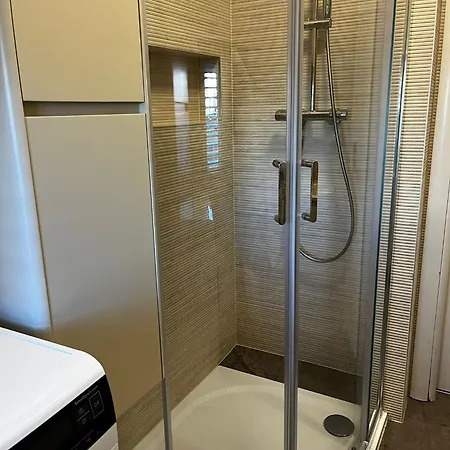 Pipi 2br With Balcony Zadar