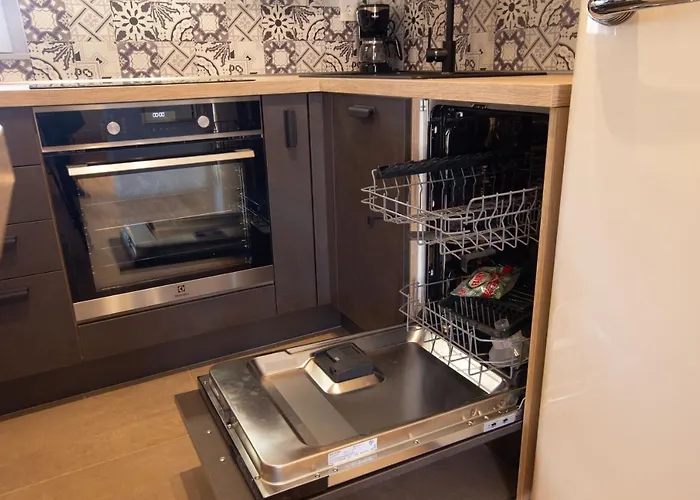 Pipi 2br With Balcony * Zára