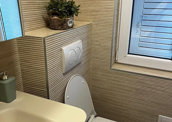 Pipi 2br With Balcony Appartement Zadar